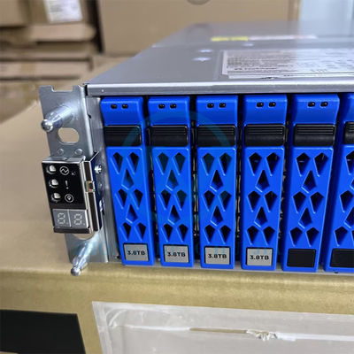 NetApp FAS2720-104-C 10 TB SAS*48 EMM 2 Предоставление возможностей управления избыточными корпусами